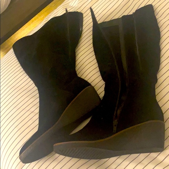 Comfortable sexy high black boots - Picture 3 of 4